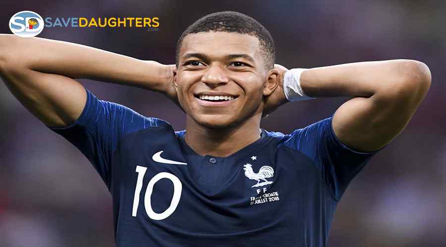 biography of kylian mbappe lottin